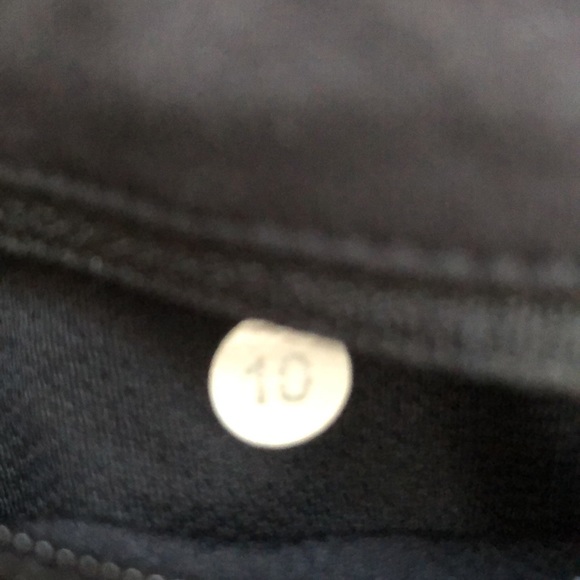 RARE lululemon Pace Setter Skirt manifesto 10 - Picture 7 of 8